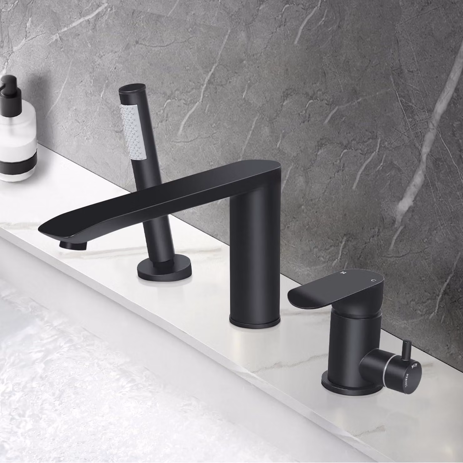 Miscelatore per lavabo con 3 fori e doccetta estraibile