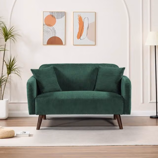 Divano a 2 posti Midt en.casa in velluto a corde verde con braccioli e 2 cuscini L: 132 cm, P: 80,5 cm, H: 70 cm – 1