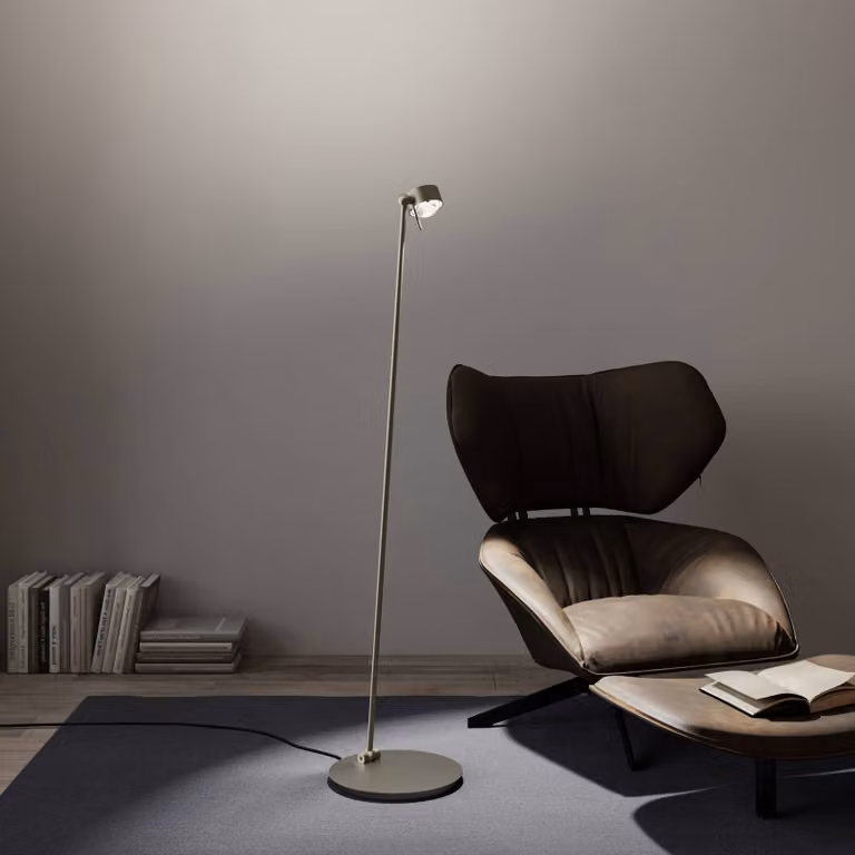 Top Light Lampada da terra a LED Puk! 80 Floor, dimmerabile, Alluminio / Grigio / Zincato, Soggiorno / Sala da pranzo, Alluminio, Moderno, Lampada LED da terra
