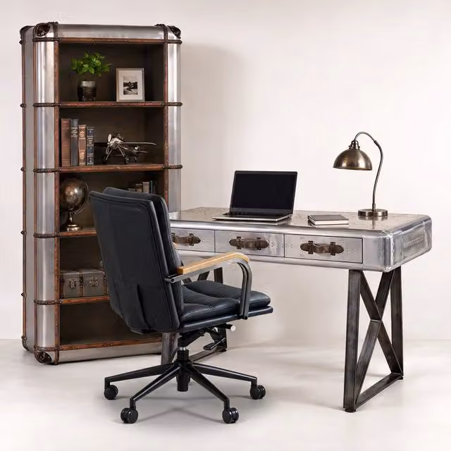 Sedia da ufficio in pelle nera con braccioli in rovere, altezza regolabile e ruote, L x B x H: 73 x 59 x 87 cm