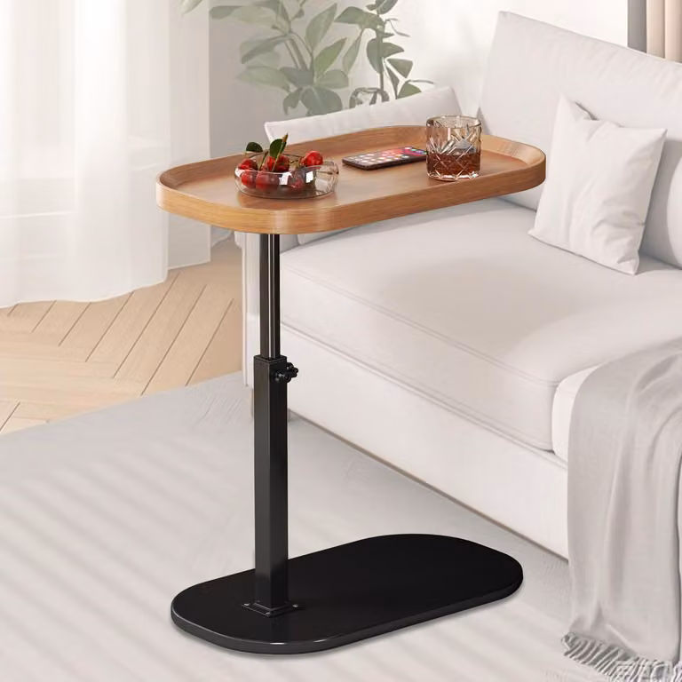 Tavolino laterale a forma di C, con altezza regolabile da 45 a 80 cm, dimensioni 30x45 cm, aspetto in legno, rotazione a 360° e bordo rialzato
