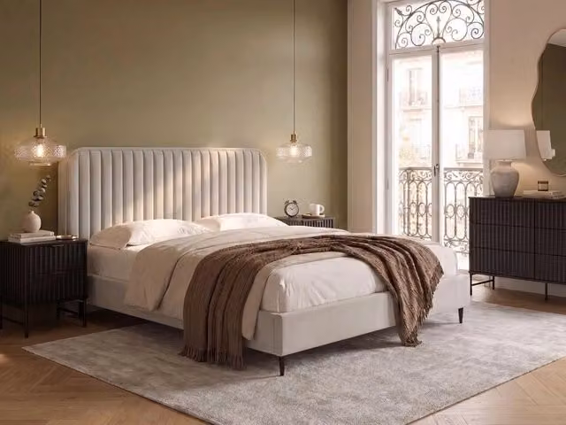 Letto matrimoniale Beliani UE in velluto beige con design moderno, L/P/H: 160 x 200 x 102 cm – 1
