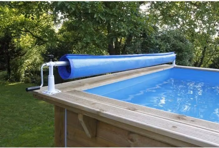 Avvolgitore per telo piscina XTRA Ubbink, larghezza fino a 5,55 m, manovella in alluminio, kit adattatori per piscine tubolari