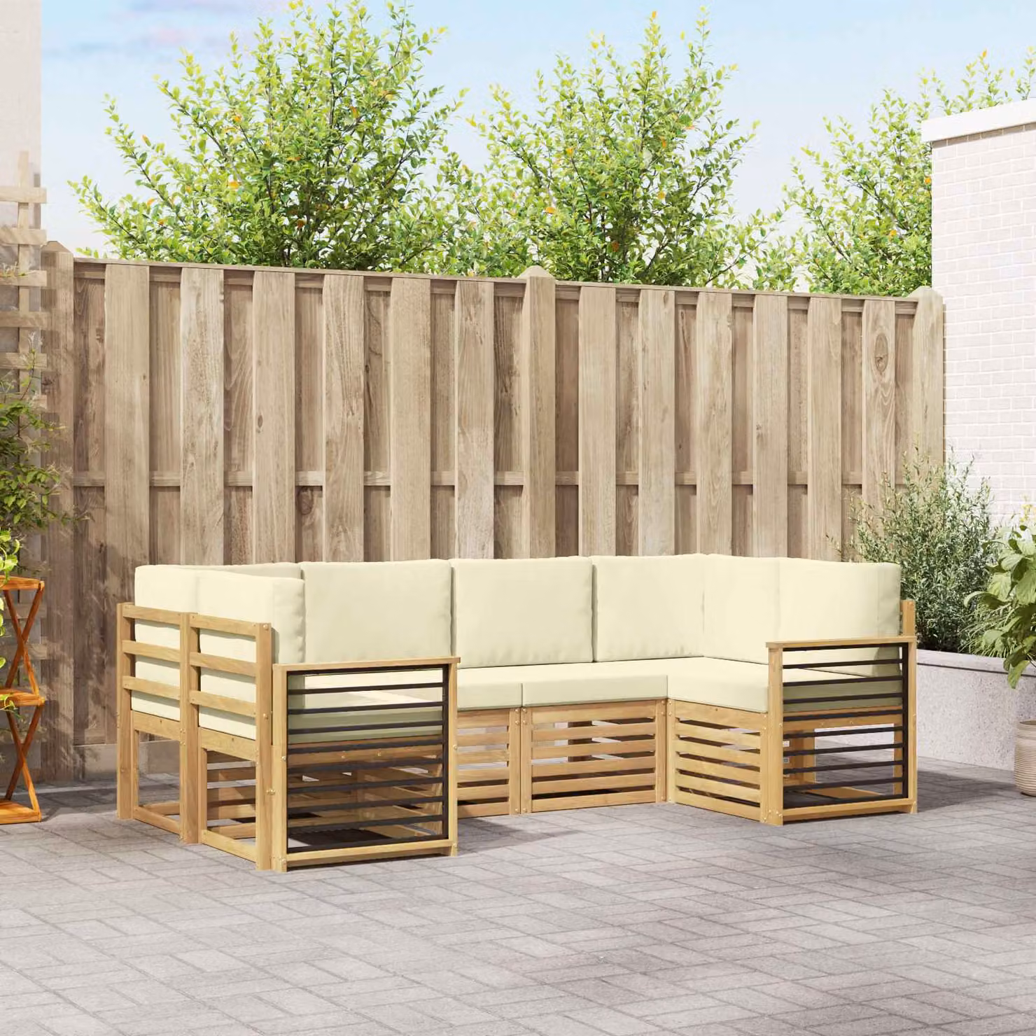 vidaXL Set di divani da esterno moderno a forma di L composto da 6 pezzi in legno di acacia con cuscini bianchi e beige in poliestere resistente ai raggi UV