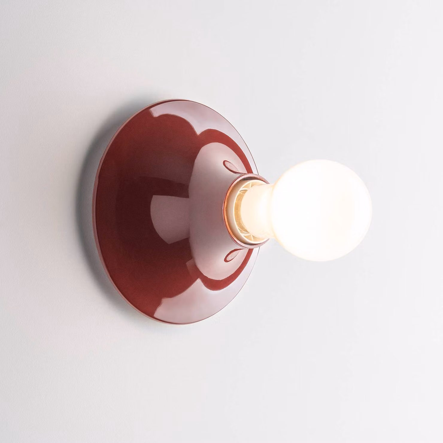 Artemide Plafoniera soffitto Teti, dimmerabile, Rosso, Soggiorno / Sala da pranzo, Plastica, Design, Plafoniera