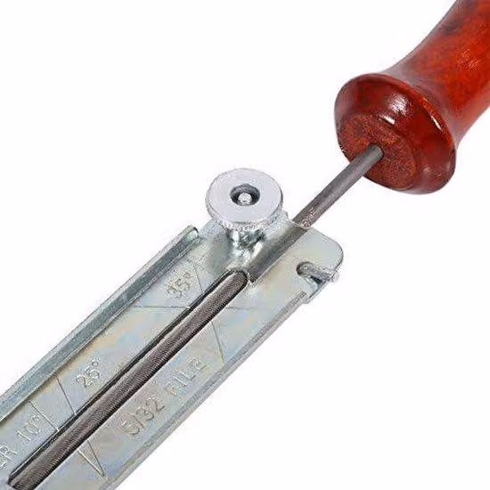 Kit per l'affilatura di catene da sega con denti da 4,0 mm / 4,8 mm / 5,5 mm - con guida inclusa - manico in legno