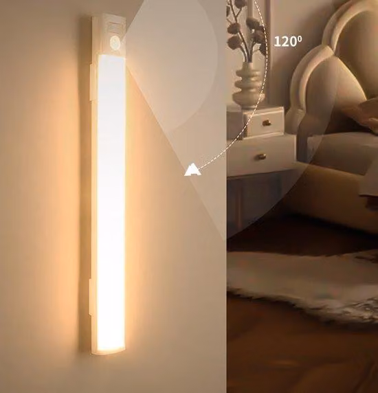 Illuminazione inferiore a LED con sensore di movimento, bianca