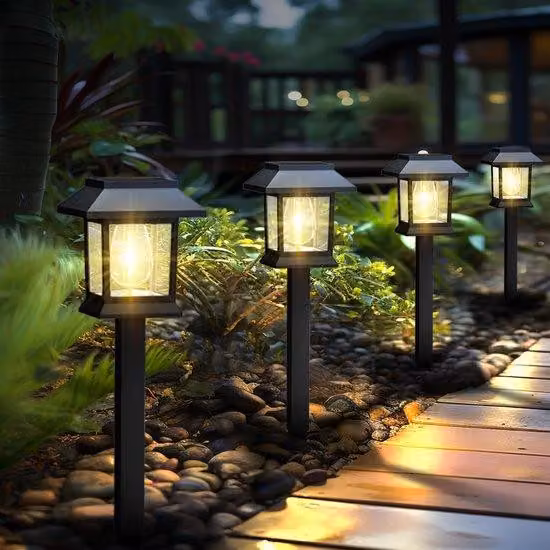 Luci solari, 12 pezzi, impermeabili, illuminazione stradale a energia solare con accensione/spegnimento automatico per giardino, aree verdi, vialetti, terrazze, vialetti d'accesso e decorazione di sentieri
