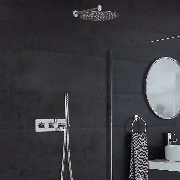 Doccia Termostatica con Miscelatore - Soffione 200mm- Doccetta - Design Moderno - Como