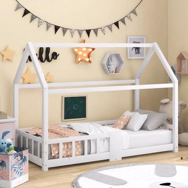 Letto a casetta REDOM per bambini in legno di pino bianco con lavagna L/P/H: 200 x 90 x 120 cm