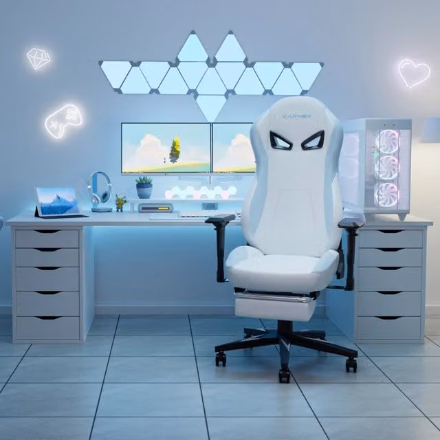 Sedia da gaming ergonomica OKWISH con poggiapiedi, poggiatesta e braccioli in ecopelle bianca e blu – 1