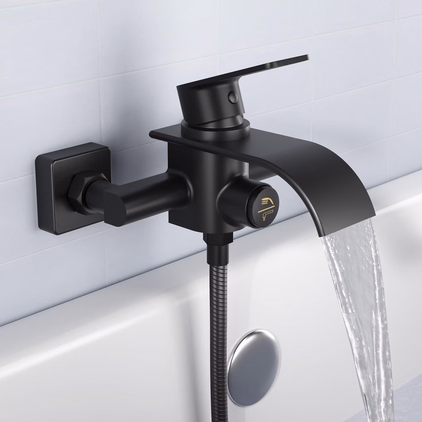 Miscelatore per vasca da bagno a cascata, nero, in ottone, da montare a parete, con interruttore di pressione