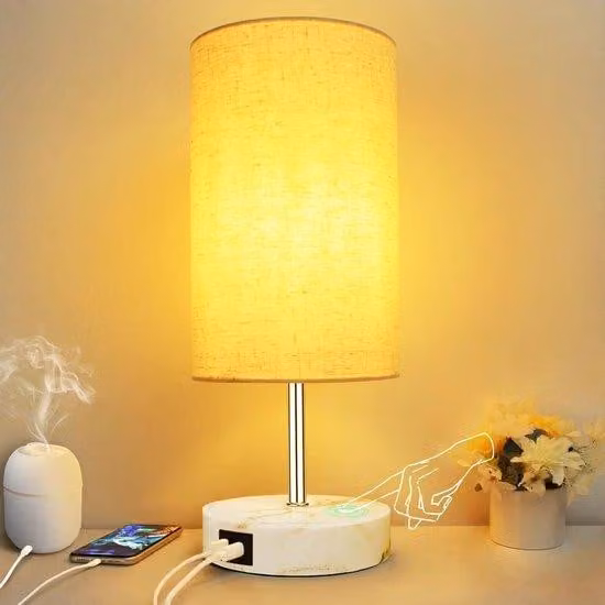 Lampada da comodino nera con 2 porte di ricarica USB (tipo A e C) - Lampada da tavolo moderna con base in marmo