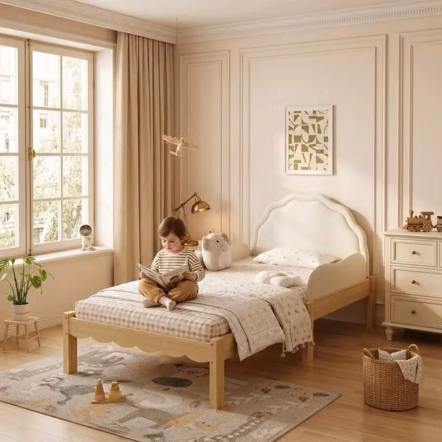 Letto singolo imbottito per bambini Minimal beige in similpelle con rete a doghe L/P/H: 90 x 200 cm