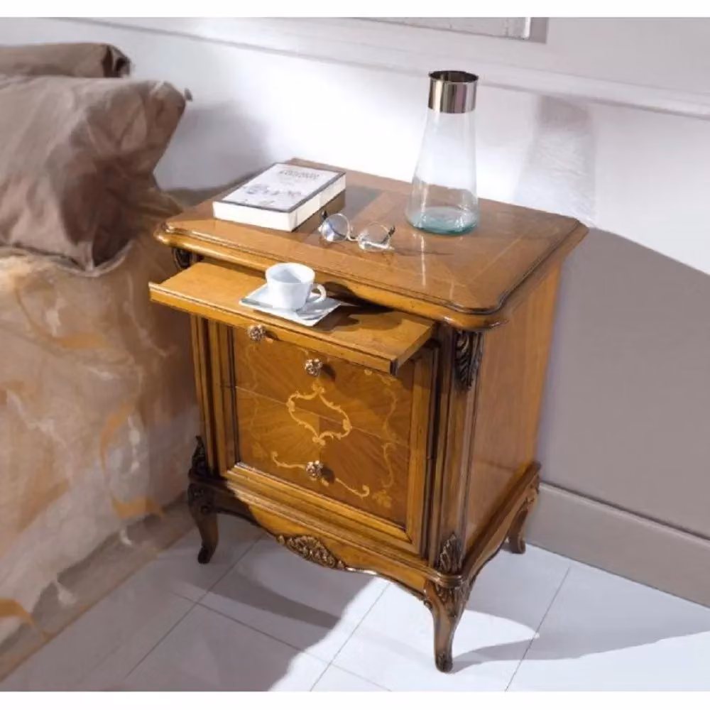 Comodino classico in legno Mobili 2G con 2 cassetti e 1 tiretto finitura bassano L: 61 cm, P: 41 cm, H: 71 cm – 3