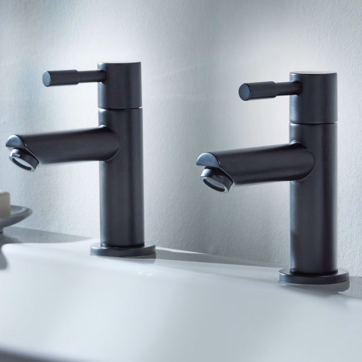 Coppia di Rubinetti Moderni per Vasca - Neri - Nox