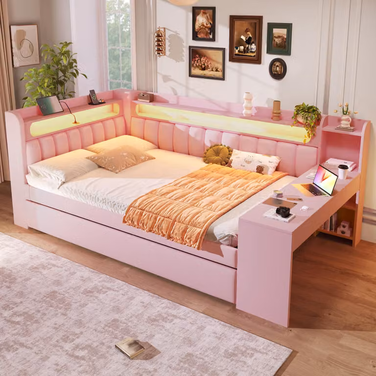 Letto imbottito STILVORA 140x200 cm con materasso, divano letto con letto estraibile e scrivania, divano letto con porte USB e striscia LED, rosa