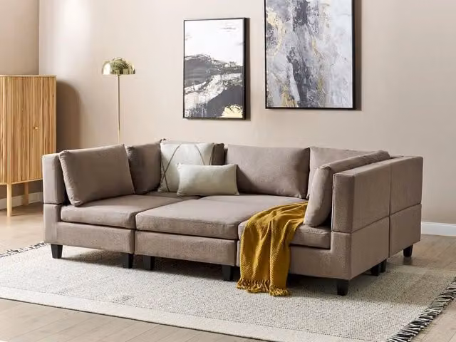 Divano modulare a 5 posti con ottomana imbottito in tessuto poliestere con schienale a forma di U Marrone stile moderno
