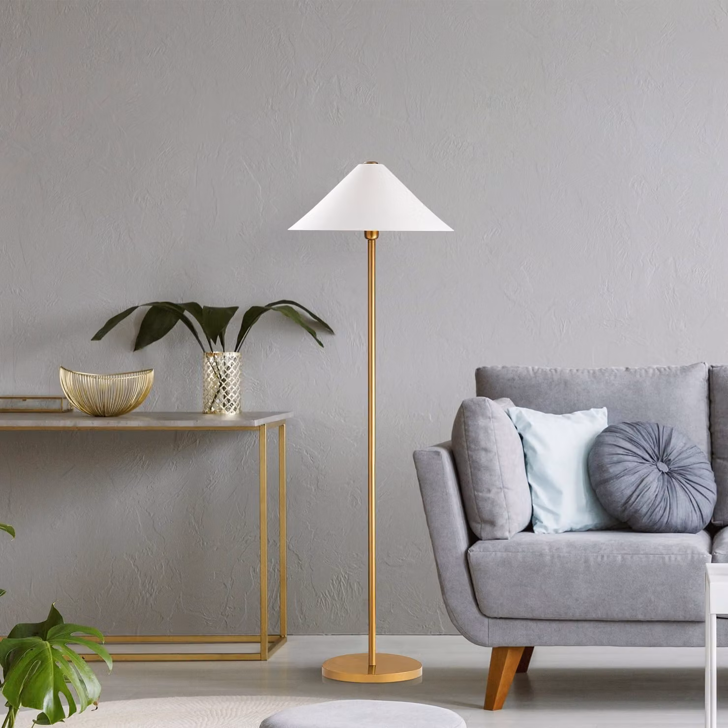 Opviq, lampada da terra di alta qualità, struttura in metallo, color oro, 46 x 46 x 150 cm | Diametro del paralume: 40 cm, altezza: 21 cm | Attacco E27, max. 40 W, cavo da 200 cm, IP20, design elegante per interni moderni.