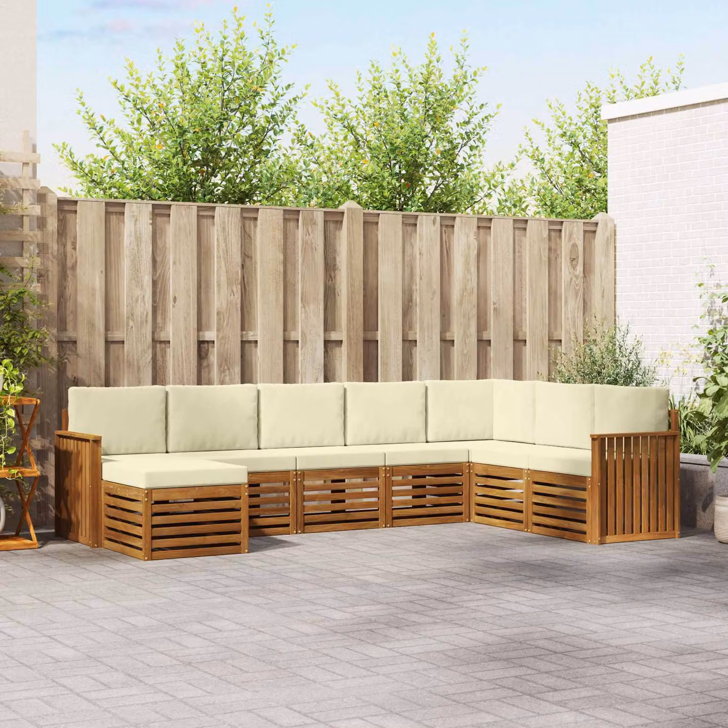 Set di divani da esterno vidaXL a forma di L in legno di acacia con cuscini, 8 pezzi, Beige e Bianco