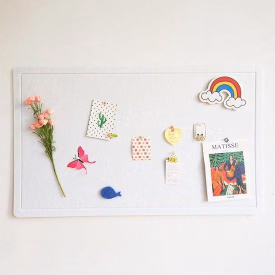 Lavagna magnetica in plastica, dimensioni 60 x 40 cm, colore bianco