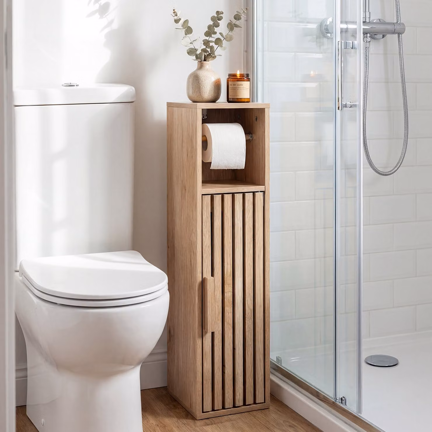 Costway Mobile da bagno salvaspazio con portarotolo carta igienica, Mobile a colonna con armadietto con ripiano regolabile per ingresso e soggiorno