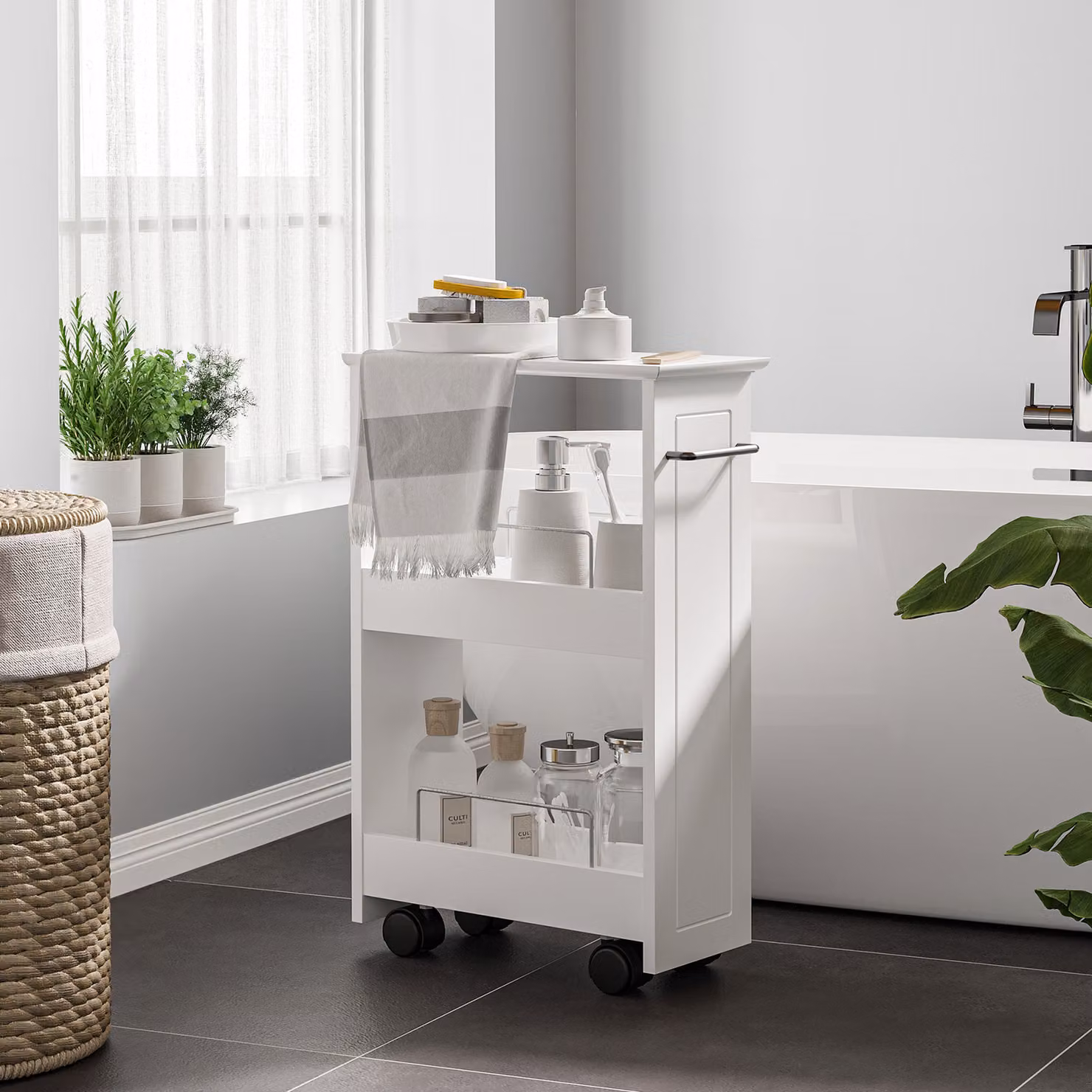 Carrello salvaspazio multiuso Aosom in legno MDF con ruote, Bianco, L 42.5 cm x P 20.3 cm x H 66.7 cm – 2