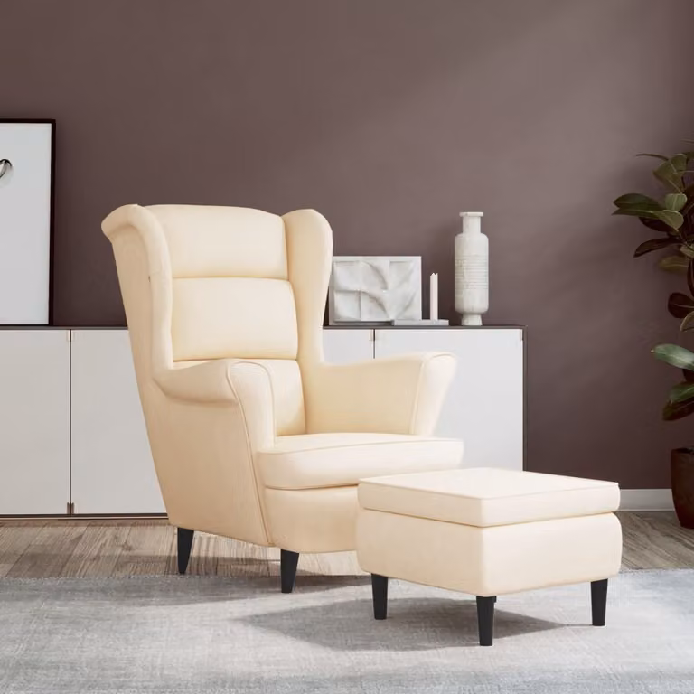 The Living Store sedia ad ala con poggiapiedi in velluto crema
