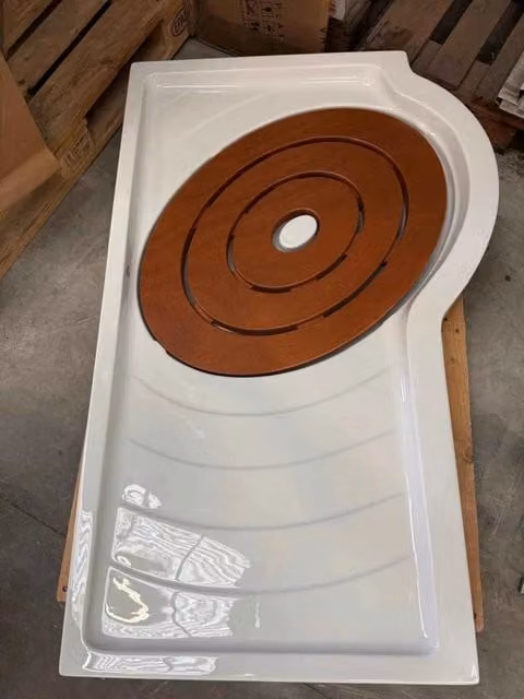 P.DOCCIA TONDO C.PEDANA IN LEGNO DX 140X80 VETRO-RESINA- IDEAL STANDARD