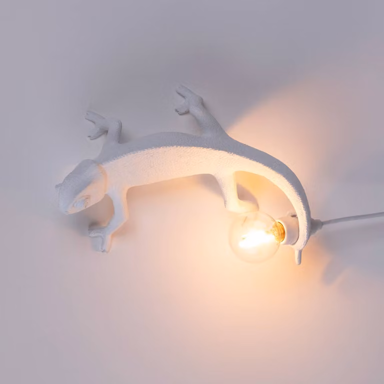 SELETTI Chameleon Lamp Going Up Applique a LED, USB, Bianco / Opale, Soggiorno / Sala da pranzo, Plastica, Design, Applique