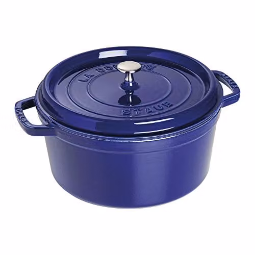 STAUB Cocotte, casseruola in ghisa, adatta a tutti i piani cottura incl. induzione, rotonda, 28 cm, 6,7 L, Made in France, blu scuro