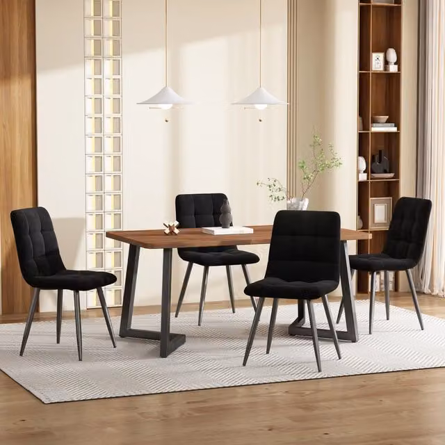 Tavolo da pranzo effetto noce con 4 sedie in velluto e gambe in metallo nero, 117 × 68 × 75 cm