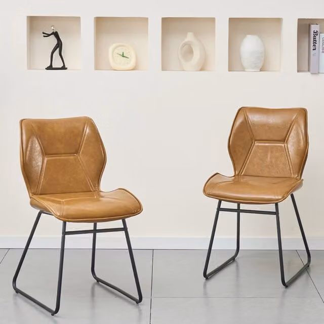 Set di 2 sedie da pranzo ULEVR in similpelle marrone con struttura in metallo nero