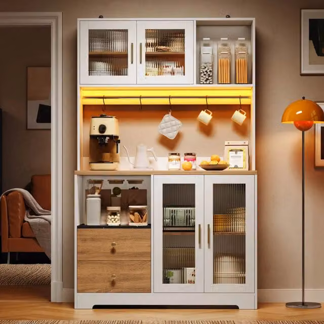 Credenza da cucina alta con 4 ante in vetro, LED RGB, presa USB e ripiani regolabili, per cucina, 110 × 40 × 178 cm