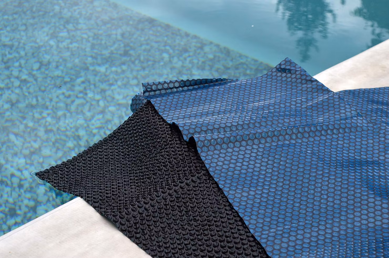 Telo di copertura estivo blu/nero per piscine, dimensioni 8 x 4 metri