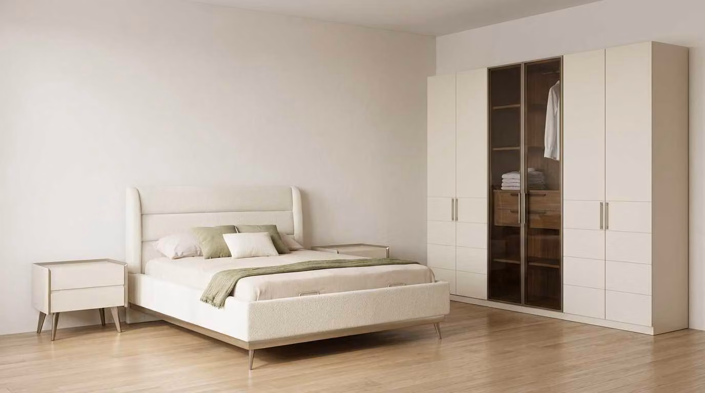Set per camera da letto beige, moderno e composto da letto, armadio e comodini