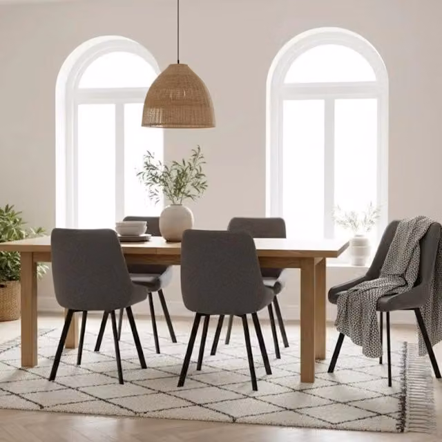Set di 4 sedie da pranzo imbottite in microfibra grigio scuro Artemis con struttura in metallo facili da pulire | Duzzle
