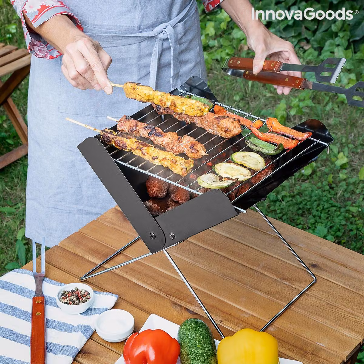 Mini Barbecue a Carbone Pieghevole Portatile Foldecue InnovaGoods