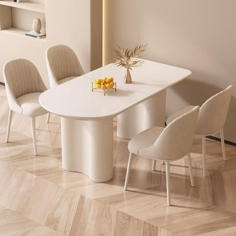 Tavolo da pranzo con 4 sedie, colore bianco, dimensioni 140 cm. Design minimalista. Sedie imbottite