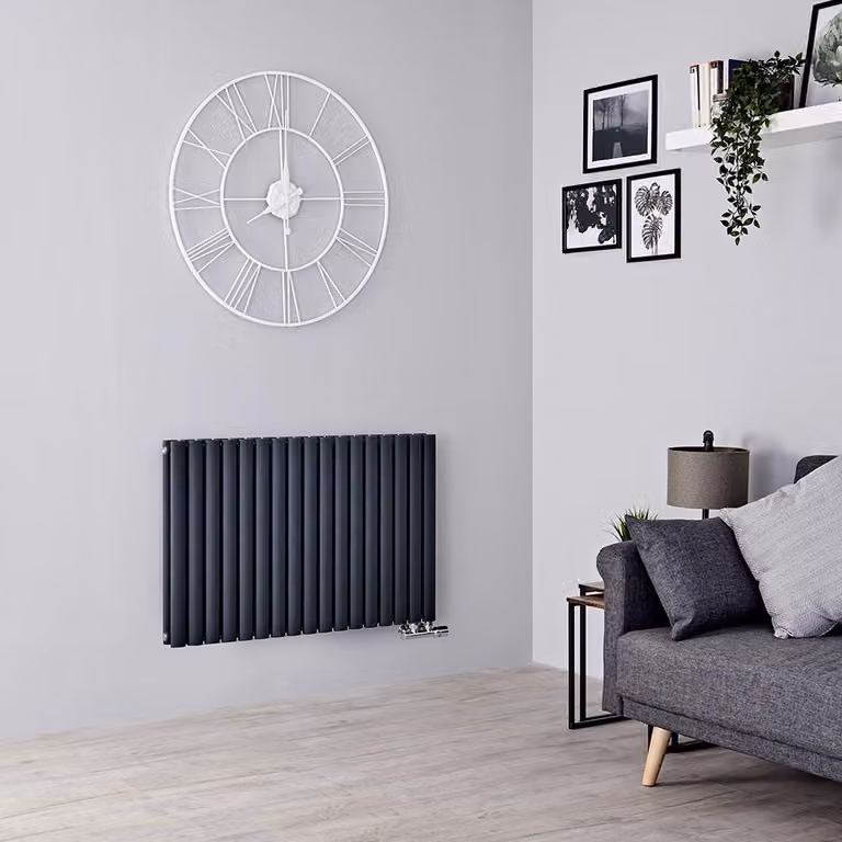 Radiatore Orizzontale Antracite di Design con Attacchi Centrali - 1259W - 635 x 1000mm - Revive Caldae