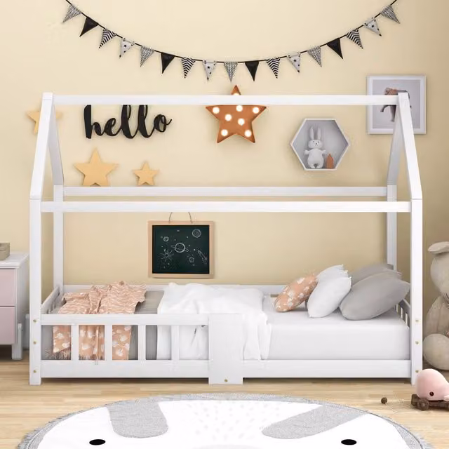 Letto per bambini a casetta 90 × 200 cm con rete a doghe e lavagna in legno bianco protezione anticaduta