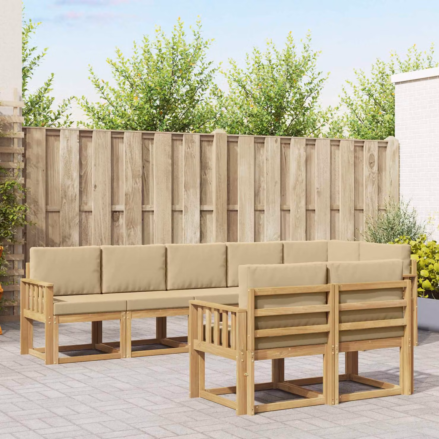 vidaXL Set di divani da esterno a L composto da 8 pezzi in legno di acacia con cuscini in poliestere bianco e beige