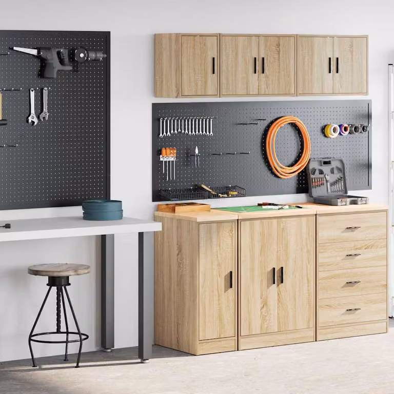 Set di 2 armadi da garage vidaXL in legno multistrato color marrone con ante a battente e ripiani interni