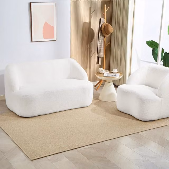 Divano a 2 posti con design curvo e rivestimento in poliestere effetto pile bianco