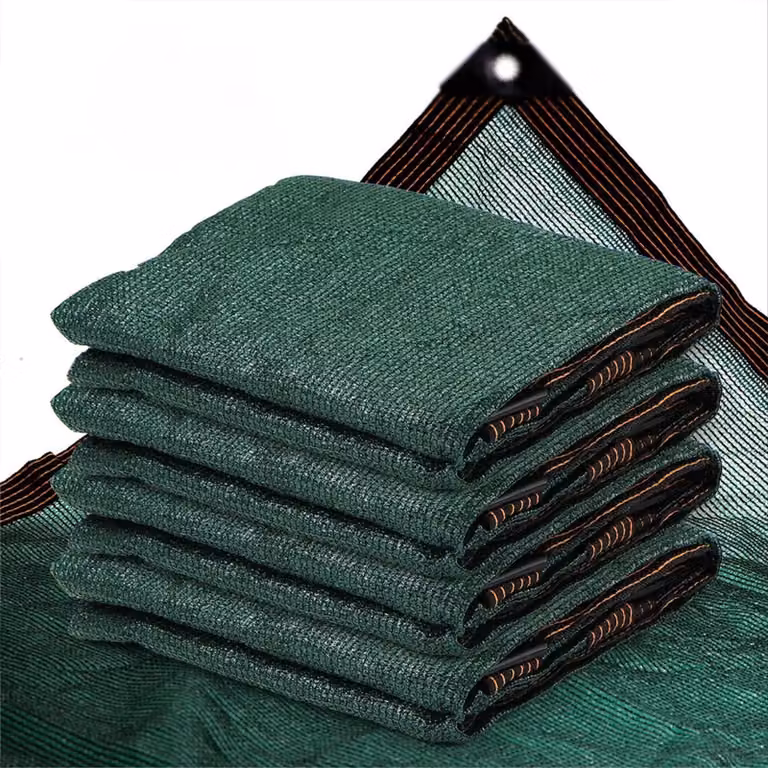 Rete ombreggiante resistente ai raggi UV, ideale per giardini e serre, dimensioni 4x6 metri
