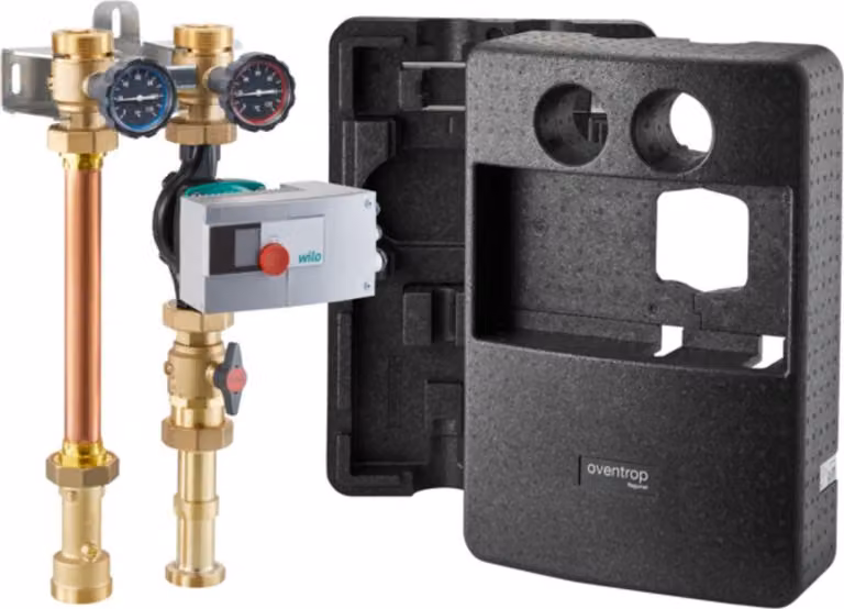 Sistema di collegamento della caldaia Oventrop Regumat S-180 plus DN 32, con valvola a sfera della pompa con Grundfos MAGNA3 32-100
