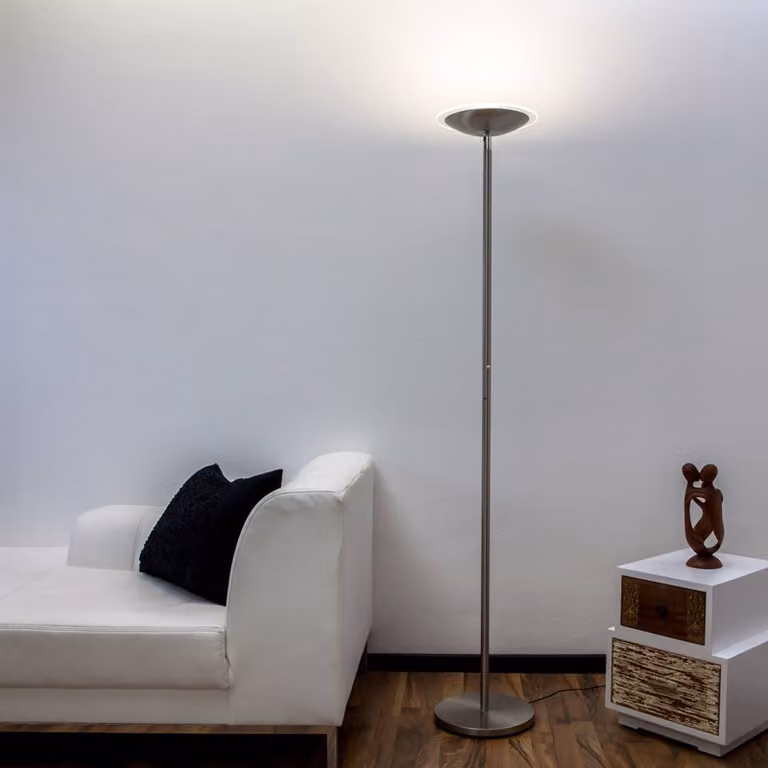Lampada da terra con luce lettura MALEA Lindby, dimmerabile, Alluminio / Grigio / Zincato, Soggiorno / Sala da pranzo, Metallo, Moderno, Lampada LED da terra