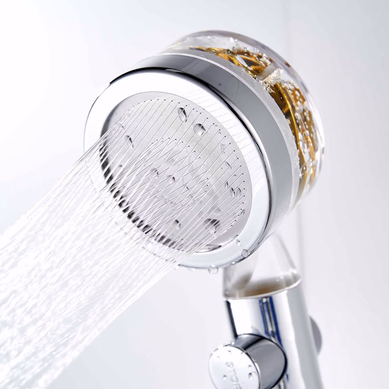 Soffione doccia con filtro sostituibile, doccetta cromata, soffione a risparmio idrico, Ø 8 cm, sistema di filtrazione, soffione doccia con filtro ionico per un'acqua più pulita e morbida