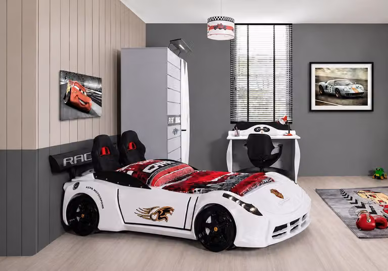 Letto a forma di auto da corsa, design sportivo, ideale per la cameretta dei ragazzi