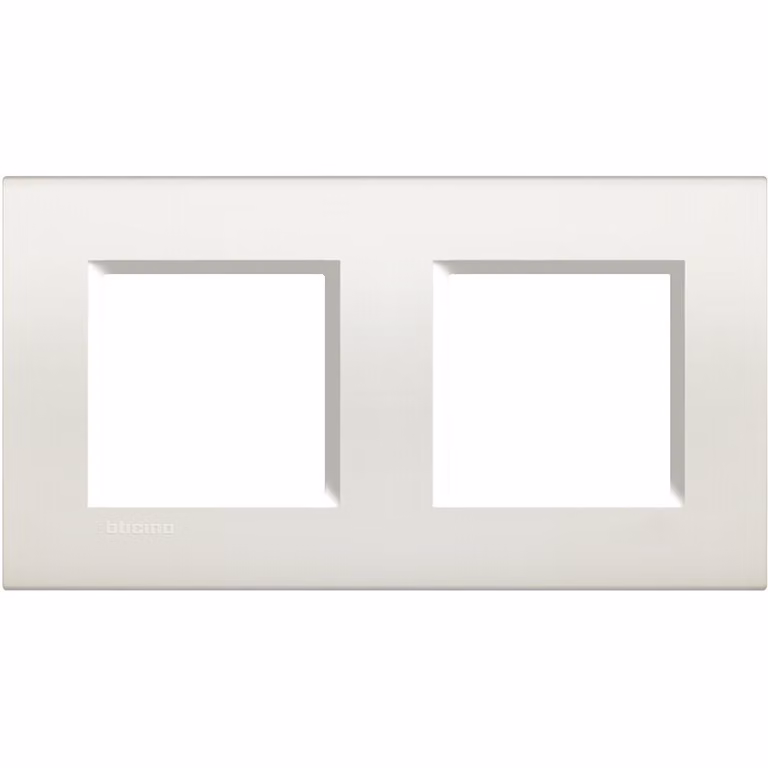 Copertura angolare 2x2 moduli BTicino Living Light LNA4802M2BI Bianco